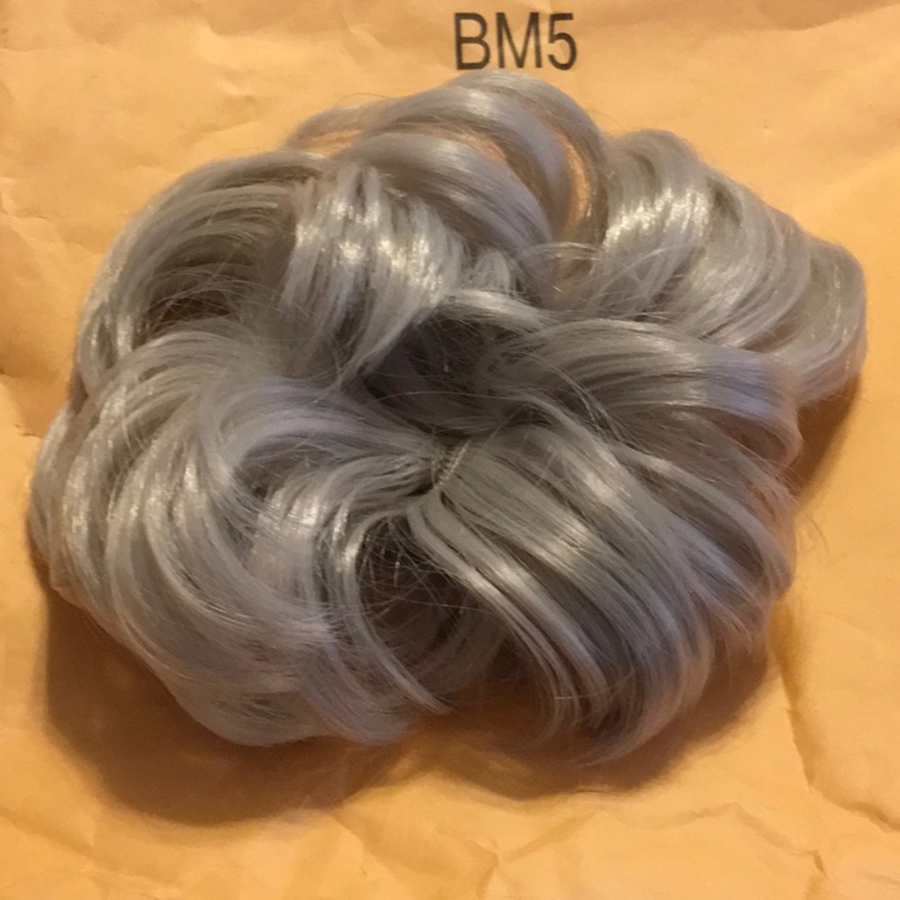 Silver gray curly scunchi style NWOT hairpiece Never used